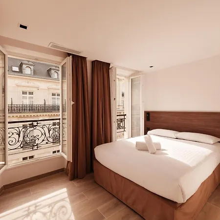 Hotel Au Coeur Du Marais 3*